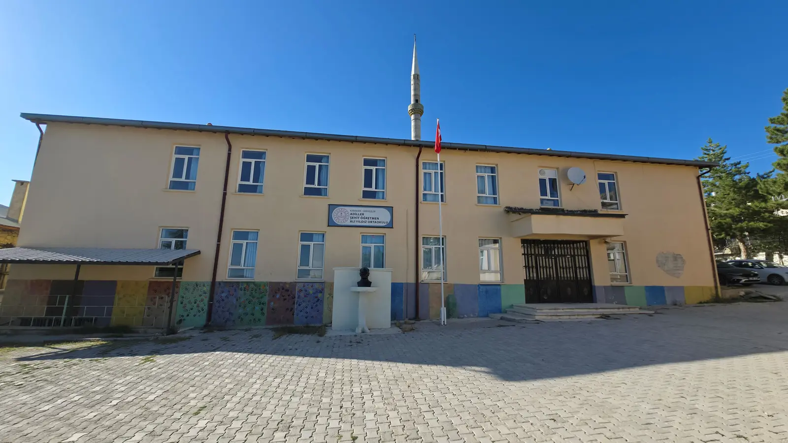 Kurum Kapak Görseli