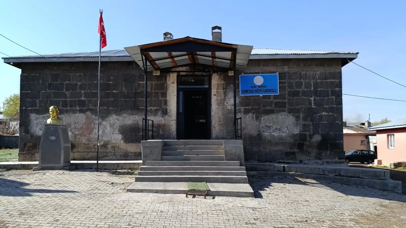 Kurum Kapak Görseli