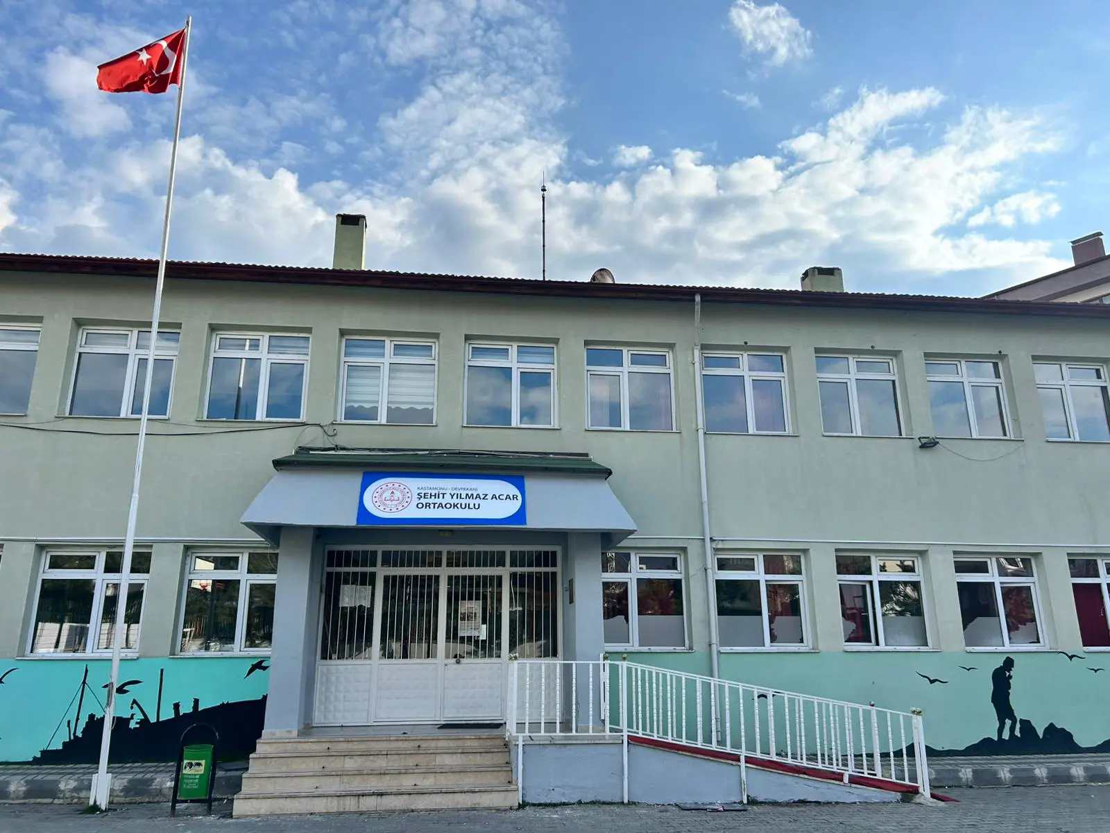 Kurum Kapak Görseli