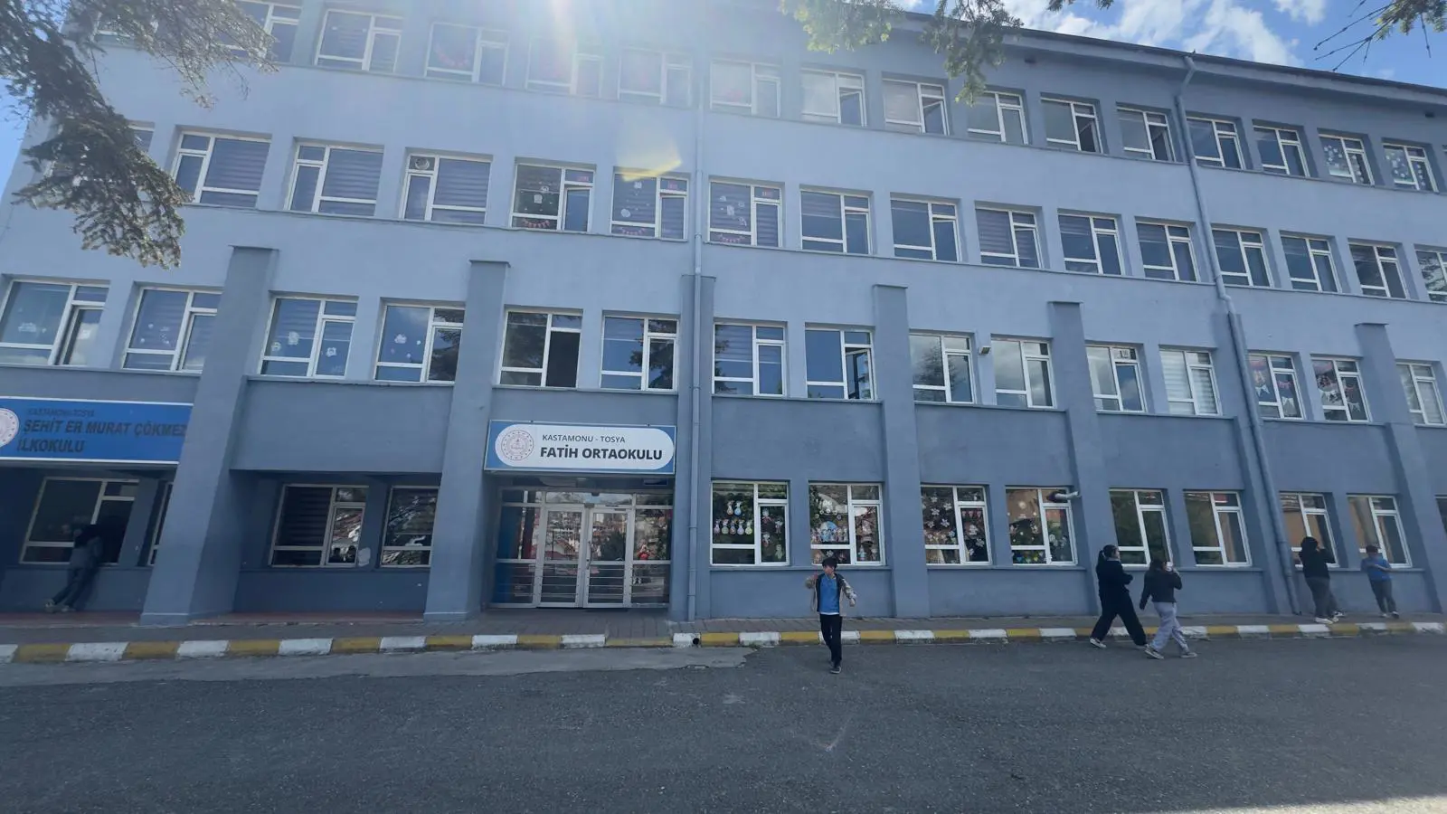 Kurum Kapak Görseli
