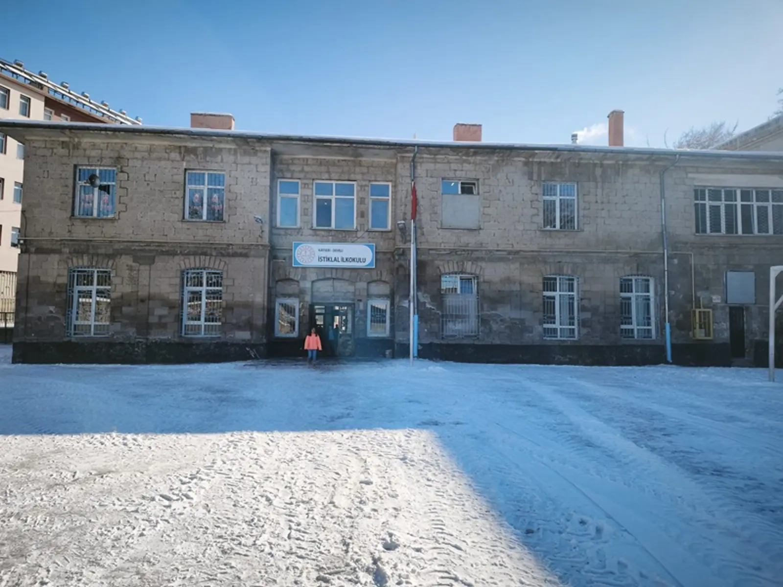 Kurum Kapak Görseli