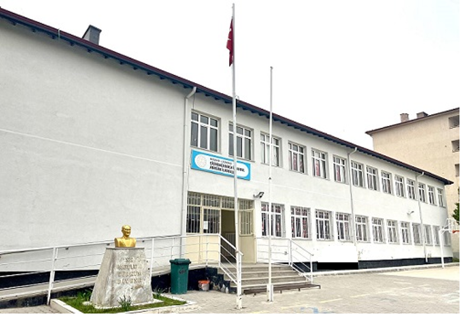 Kurum Kapak Görseli