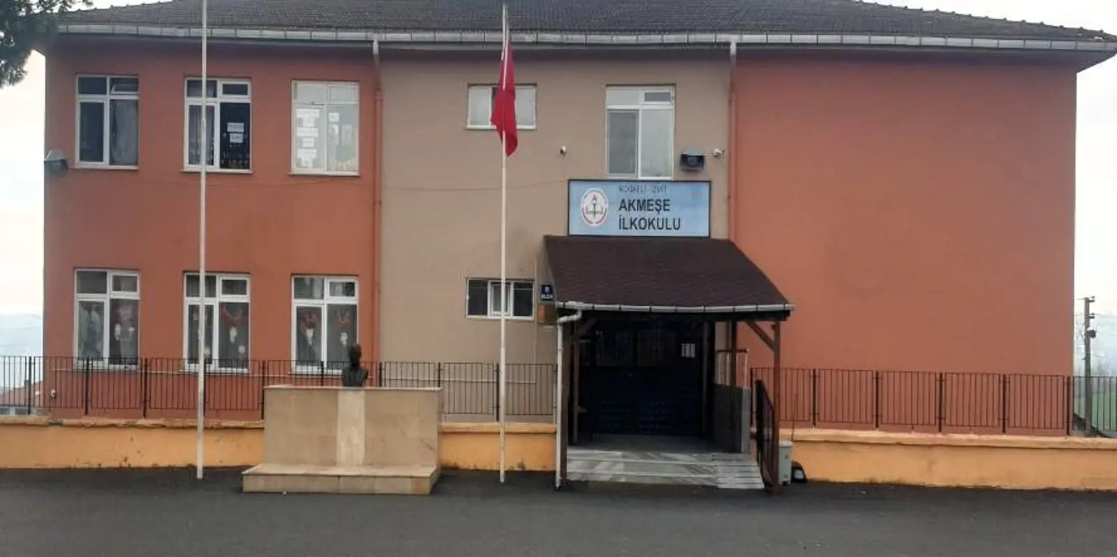 Kurum Kapak Görseli