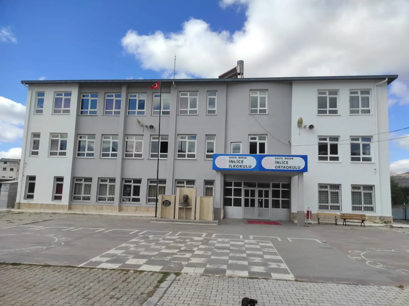 Kurum Kapak Görseli