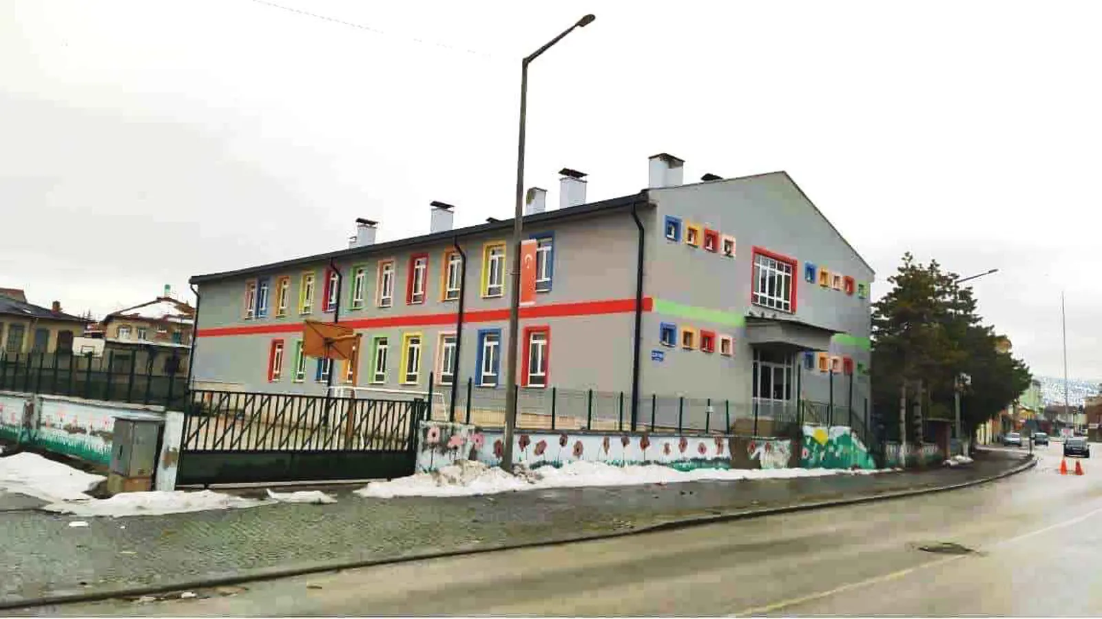 Kurum Kapak Görseli