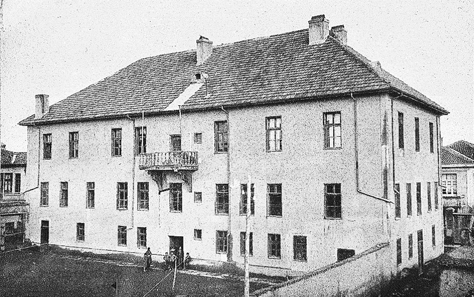 Kurum Kapak Görseli