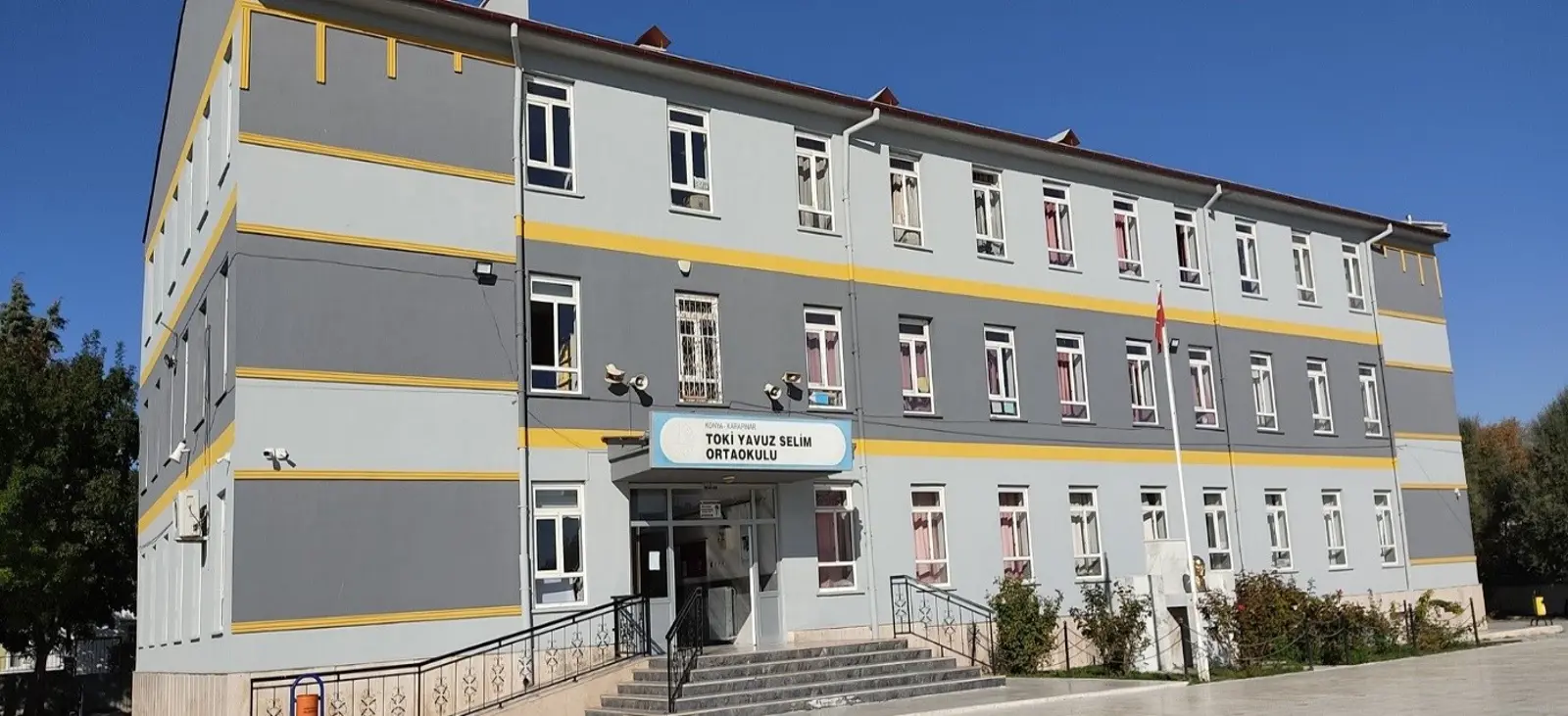 Kurum Kapak Görseli