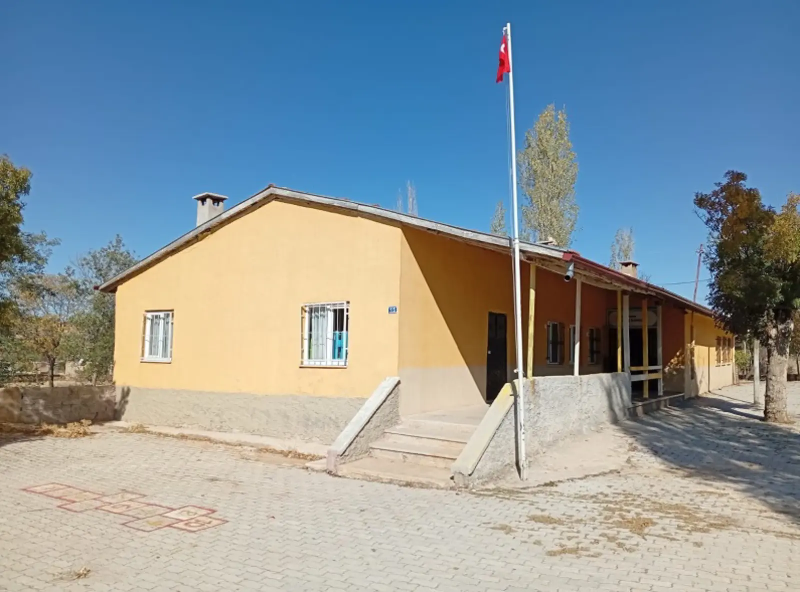 Kurum Kapak Görseli