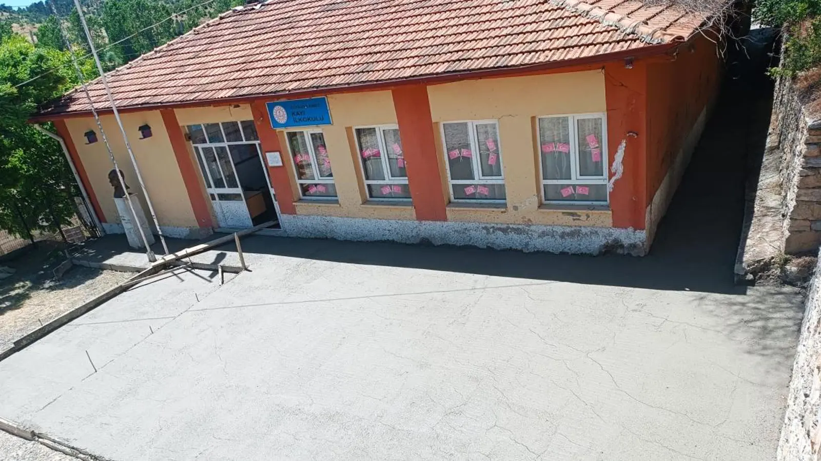 Kurum Kapak Görseli