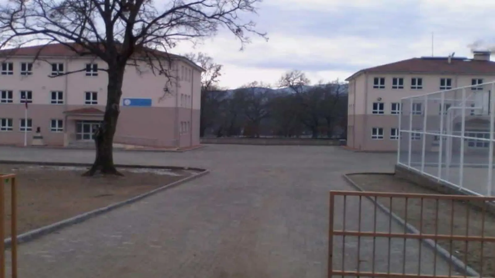 Akdağ İlkokulu