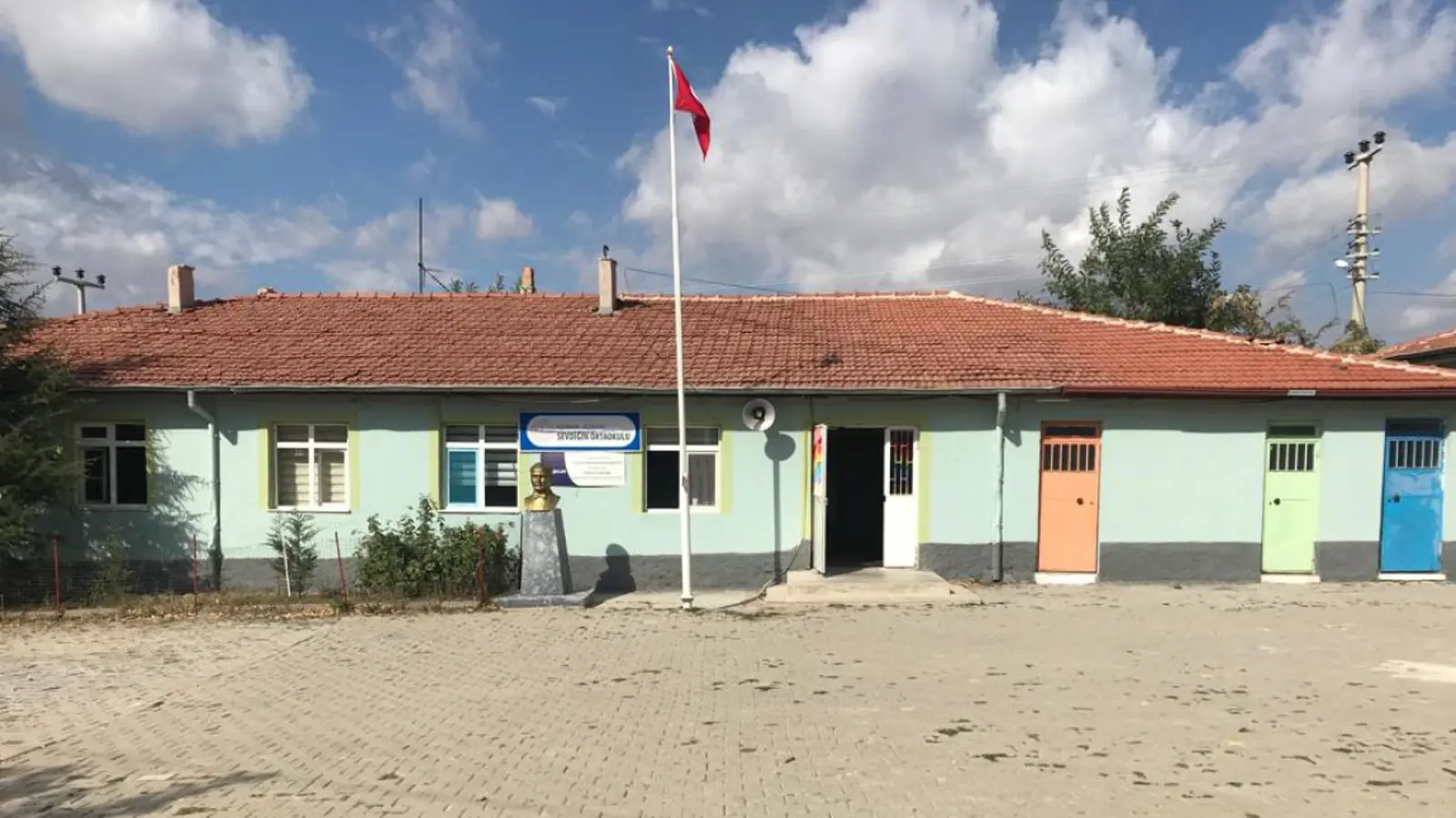 Kurum Kapak Görseli