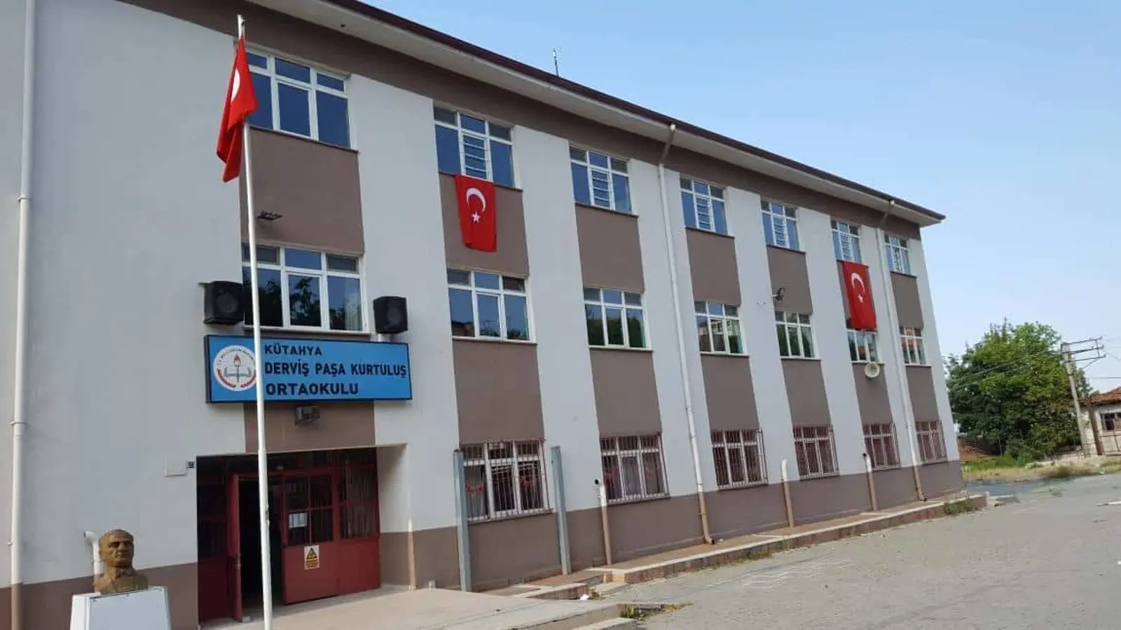 Kurum Kapak Görseli