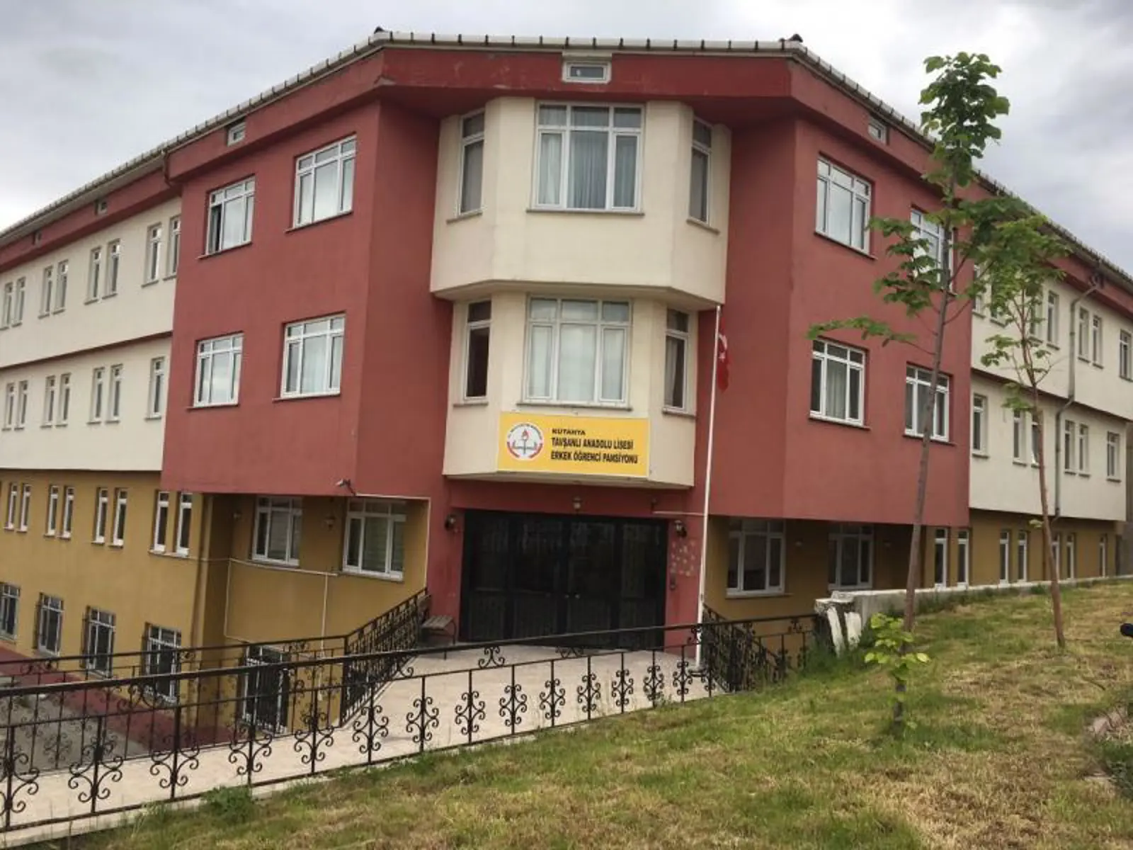 Kurum Kapak Görseli