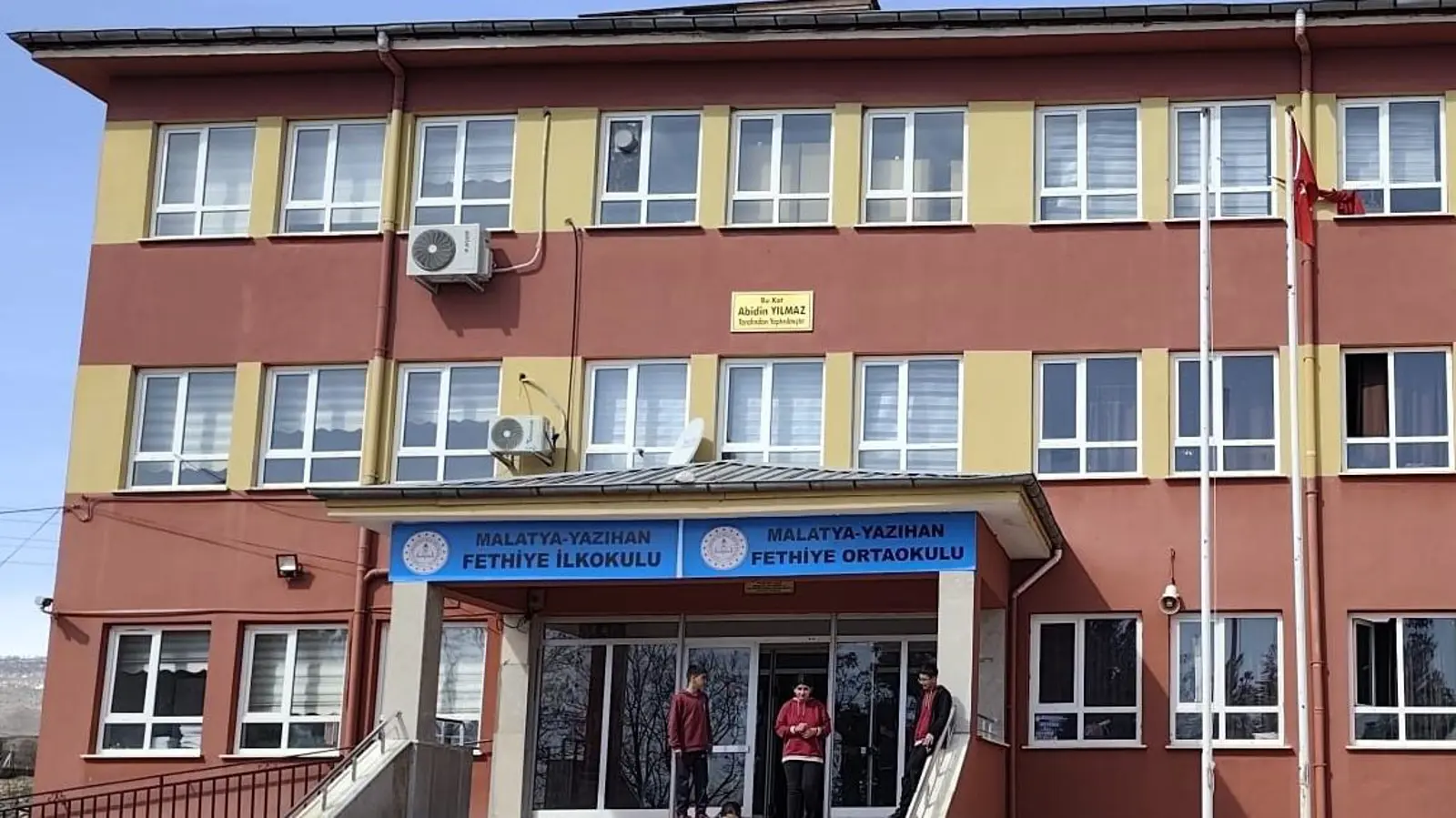 Kurum Kapak Görseli