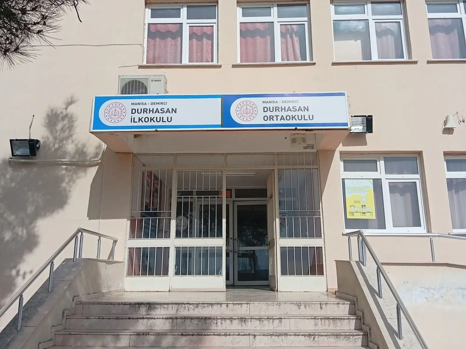 Kurum Kapak Görseli