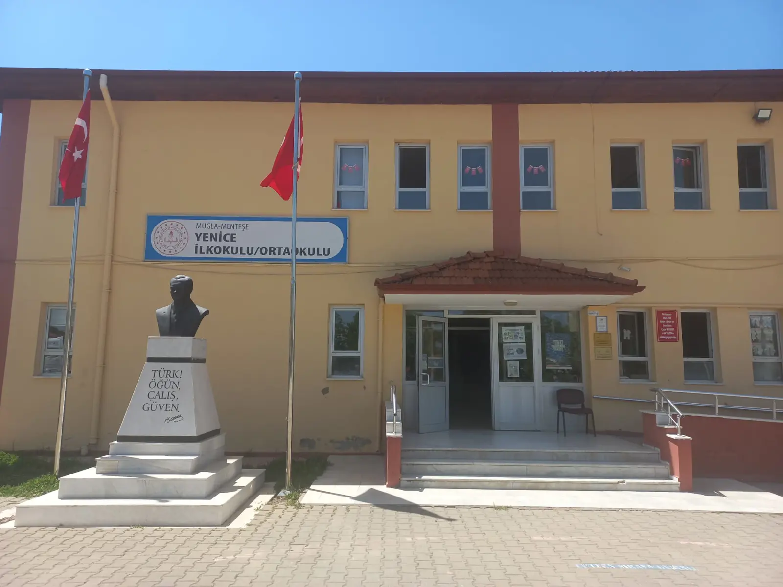 Kurum Kapak Görseli