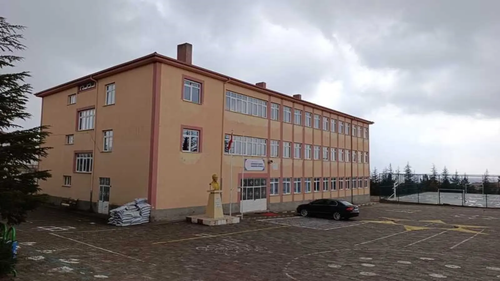 Kurum Kapak Görseli