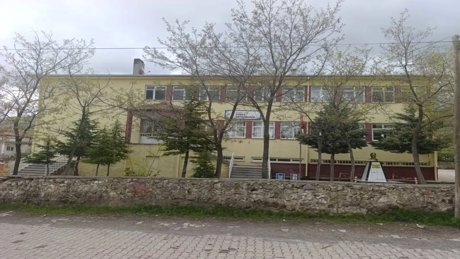 Kurum Kapak Görseli
