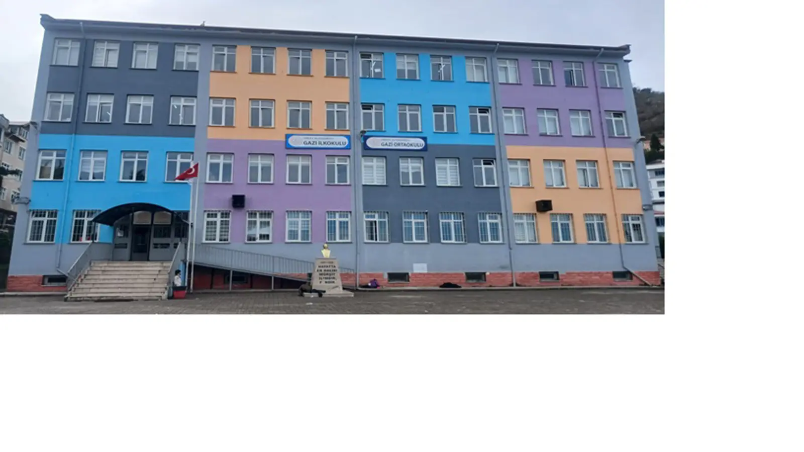 Kurum Kapak Görseli