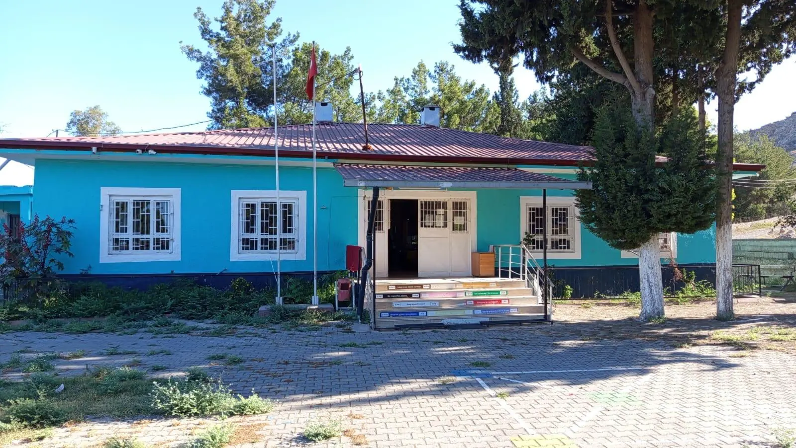 Kurum Kapak Görseli