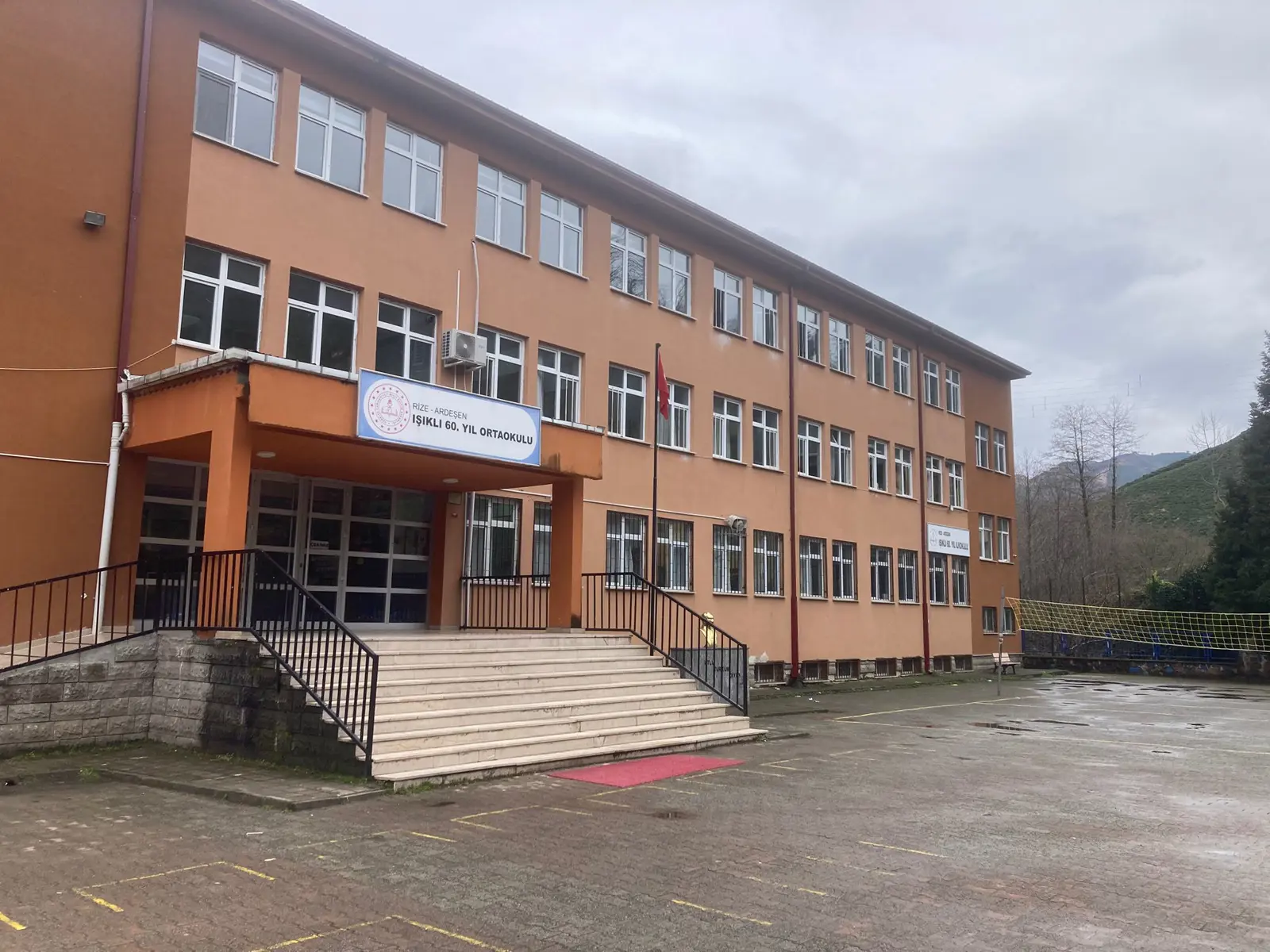 Kurum Kapak Görseli