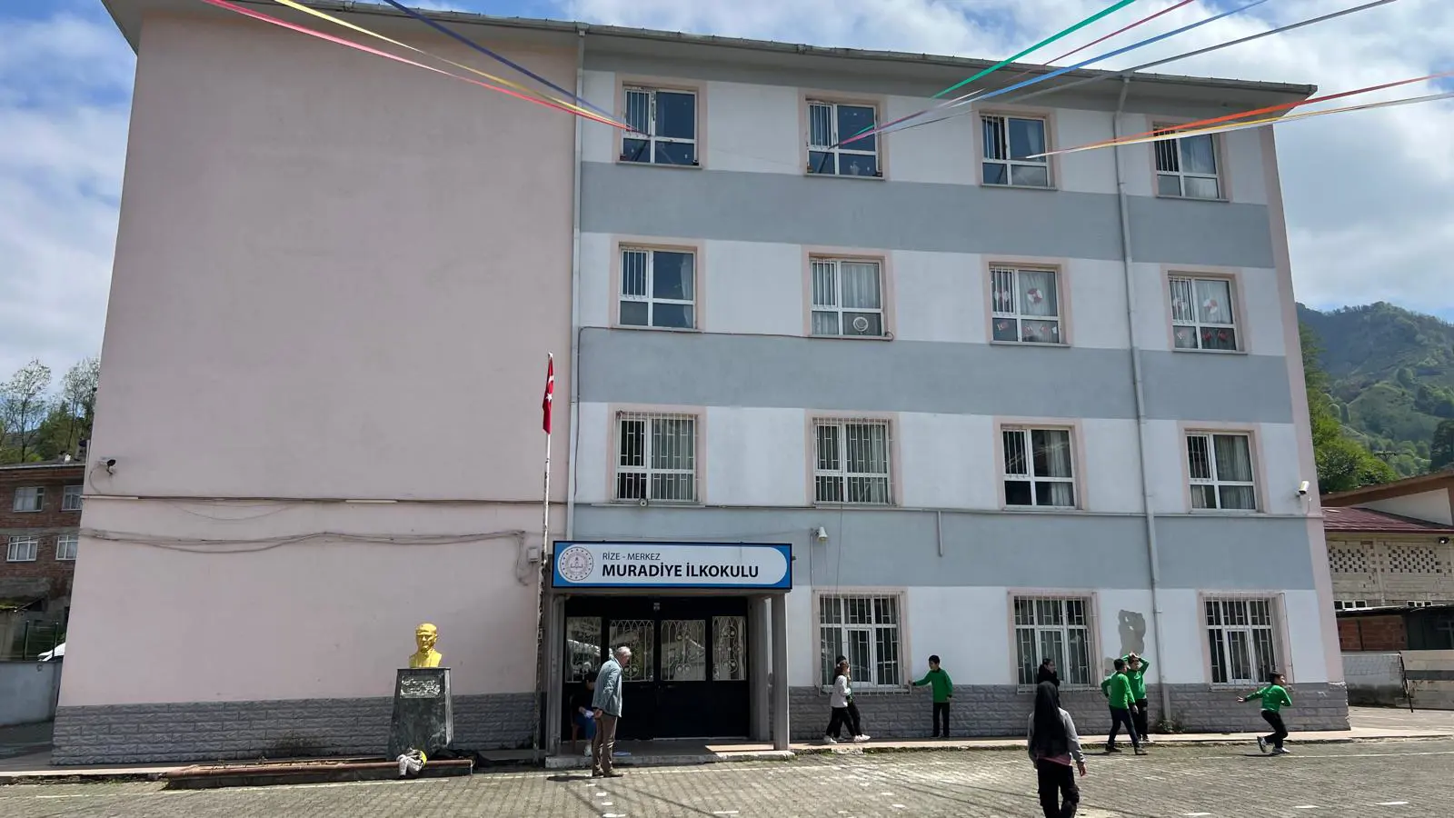 Kurum Kapak Görseli