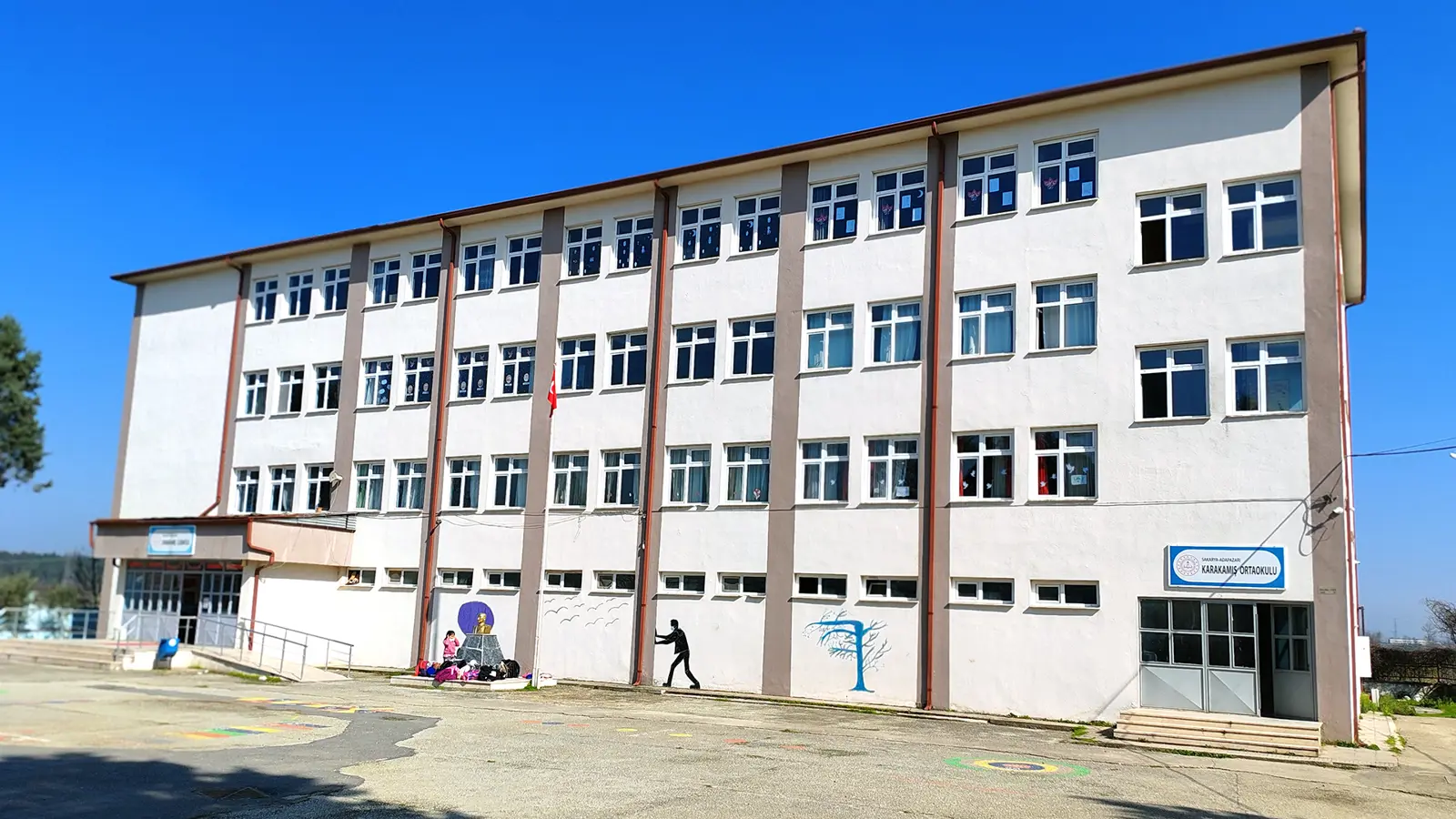 Kurum Kapak Görseli