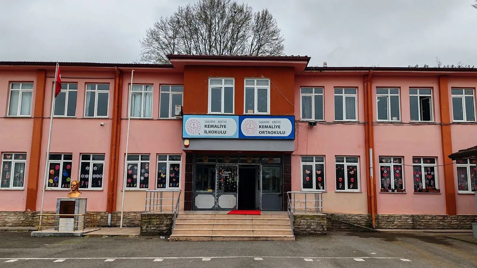Kurum Kapak Görseli