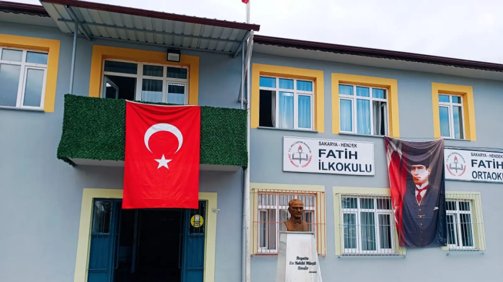 Kurum Kapak Görseli