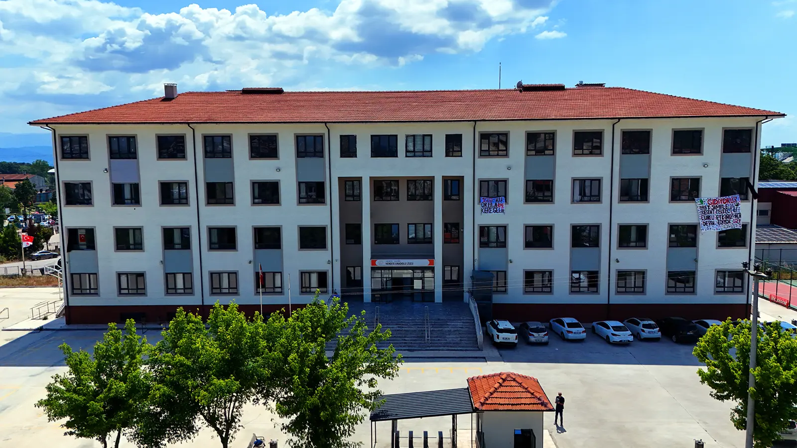 Hendek Anadolu Lisesi