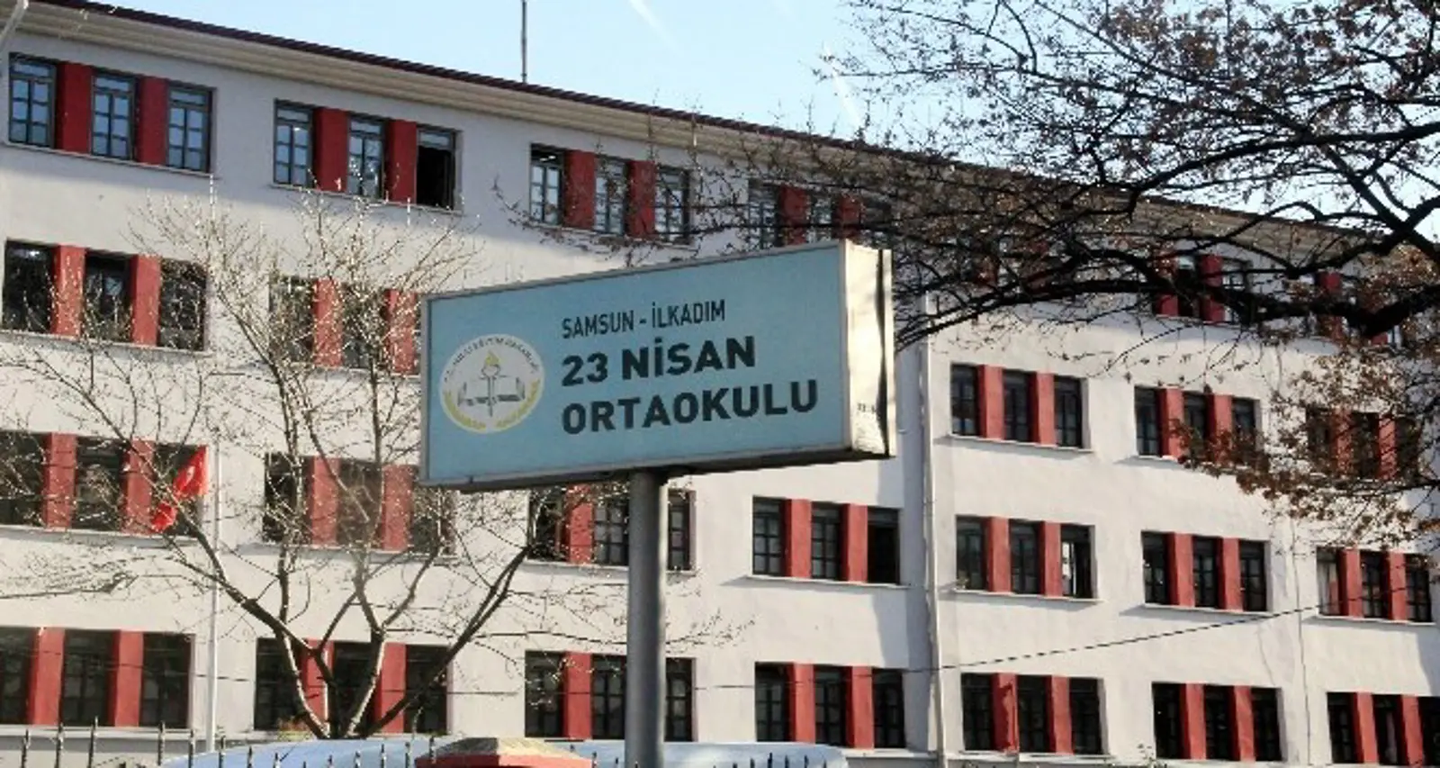 23 Nisan Ortaokulu