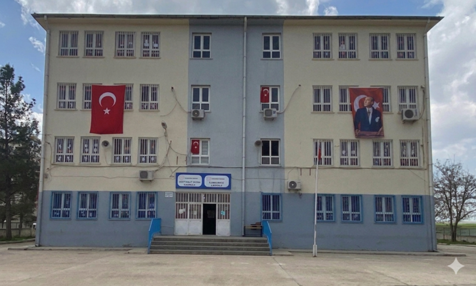 Kurum Kapak Görseli