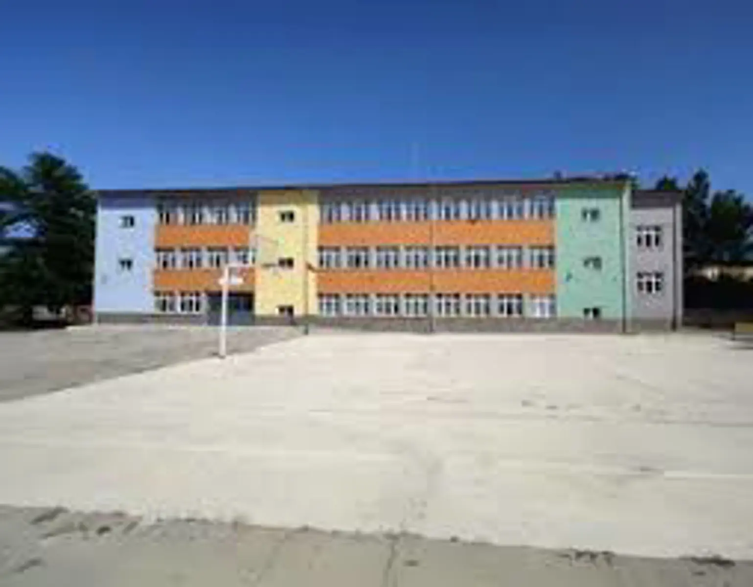 Kurum Kapak Görseli