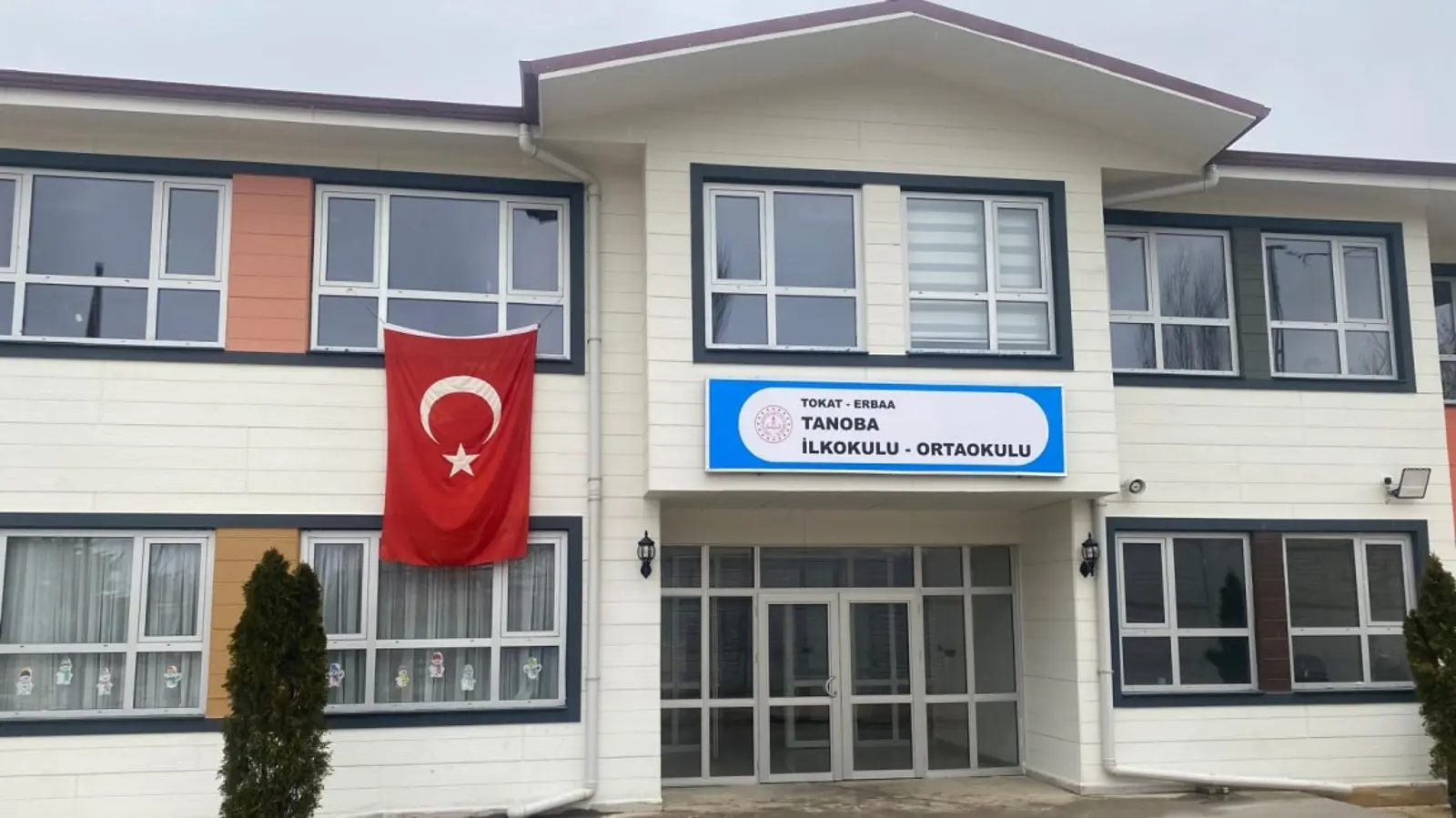 Kurum Kapak Görseli