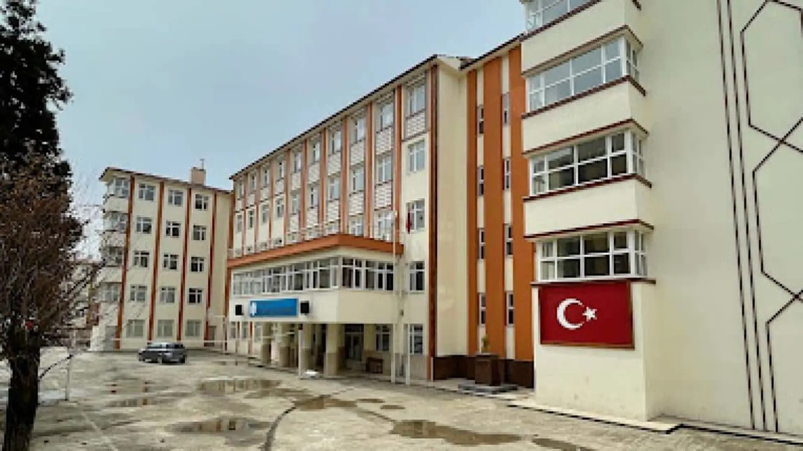 Mikdat Sarıalioğlu Ortaokulu