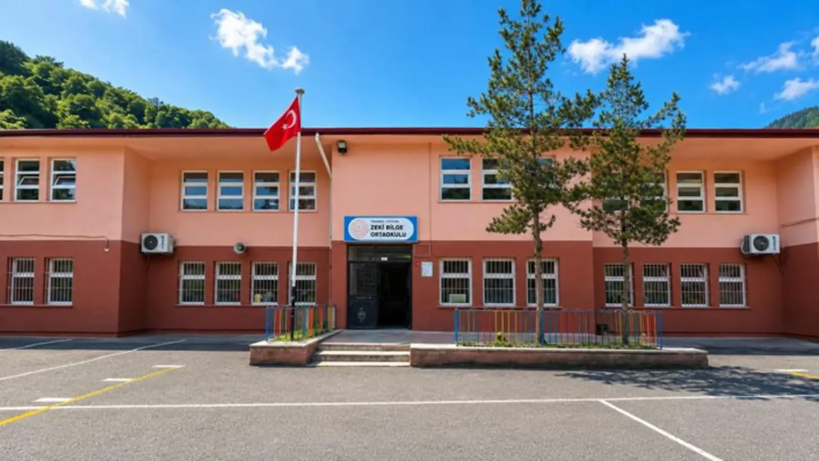 Kurum Kapak Görseli