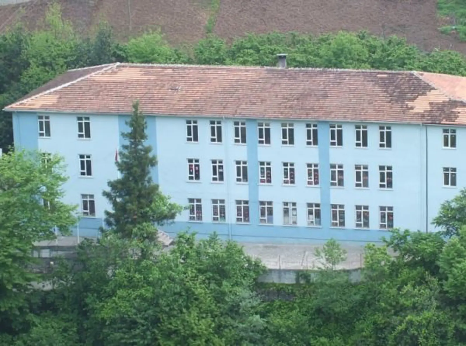 Kurum Kapak Görseli