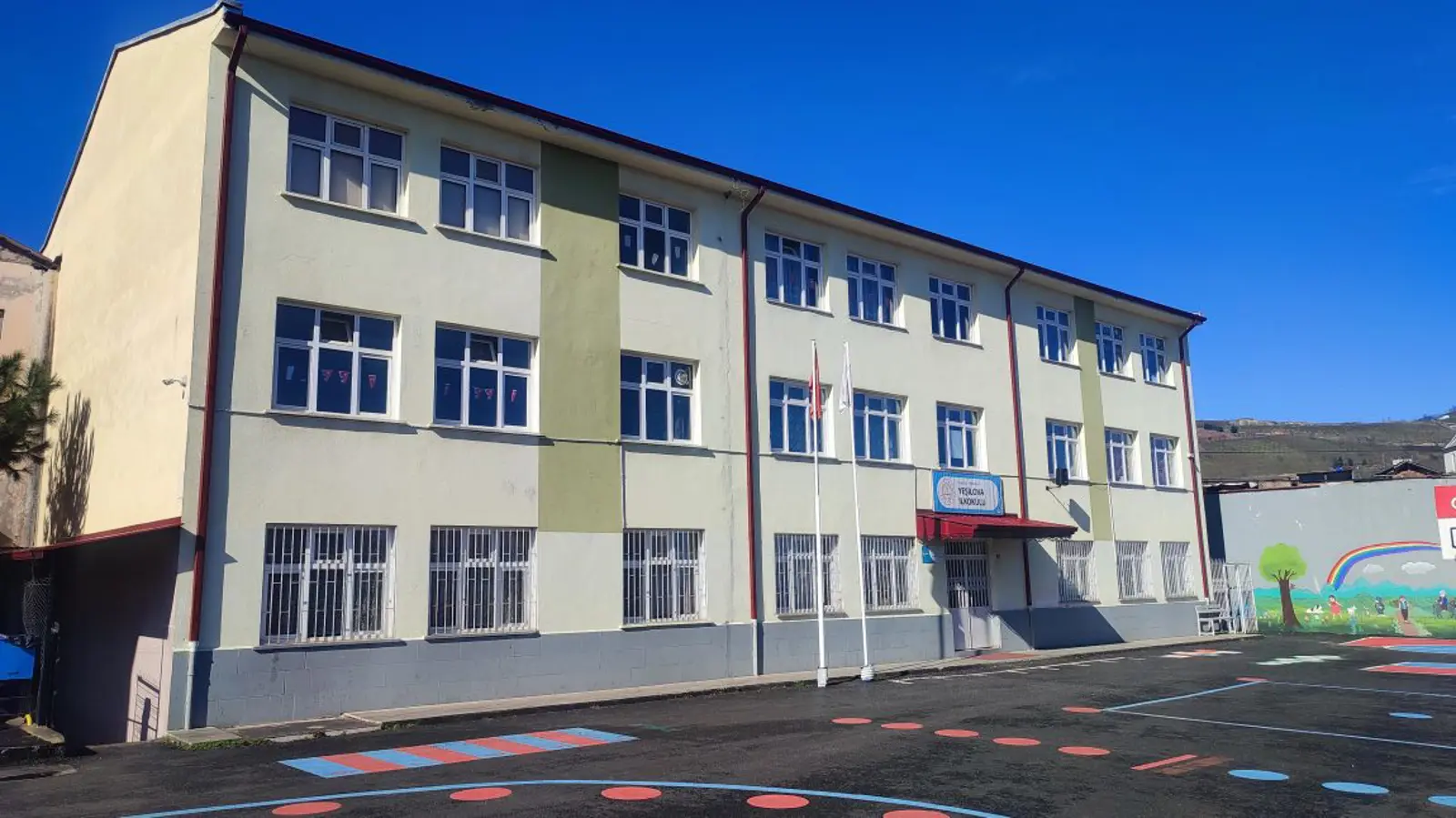 Yeşilova İlkokulu