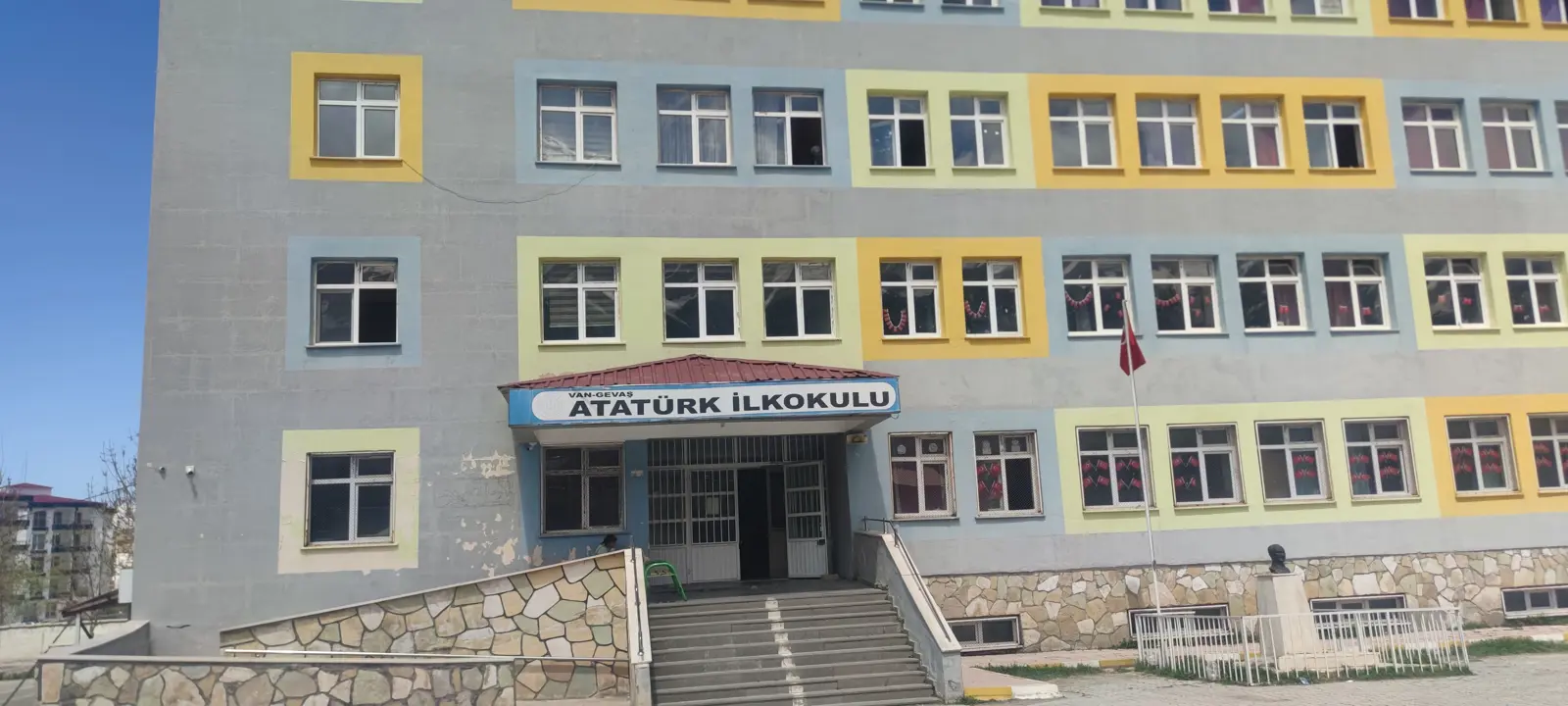 Kurum Kapak Görseli