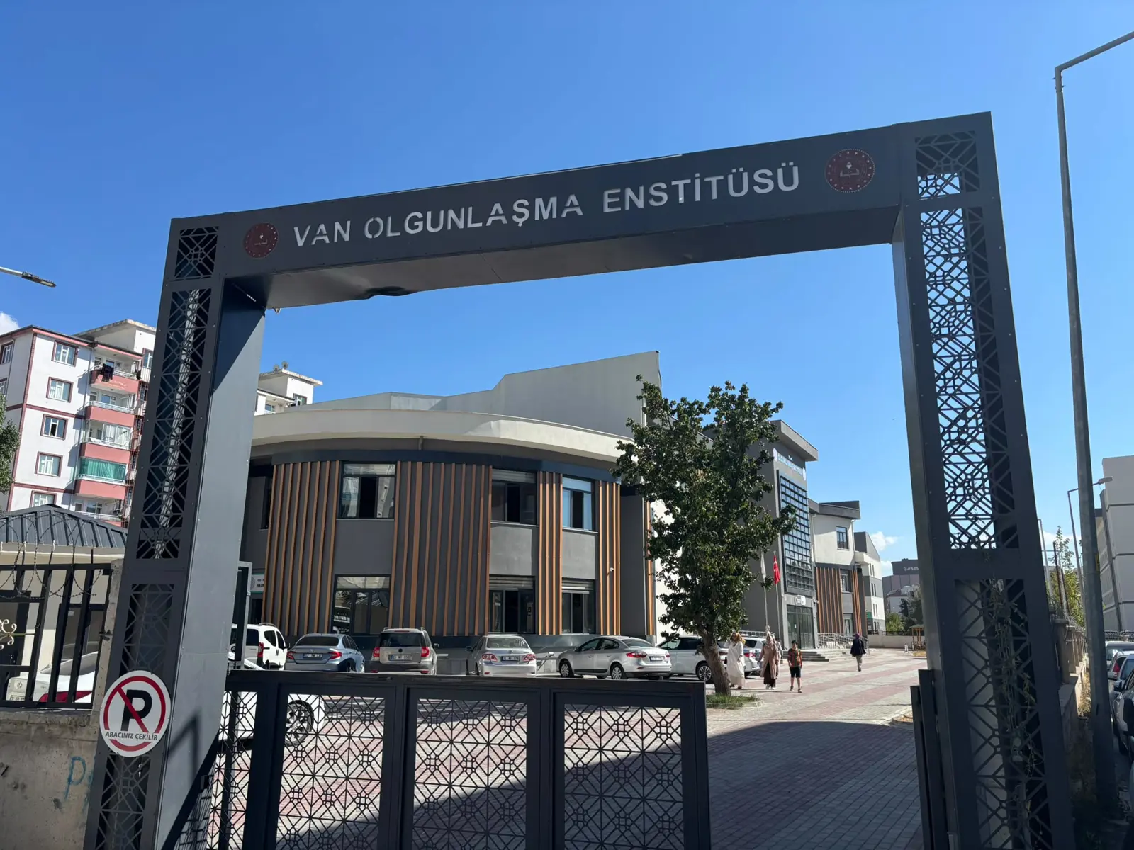 Kurum Kapak Görseli