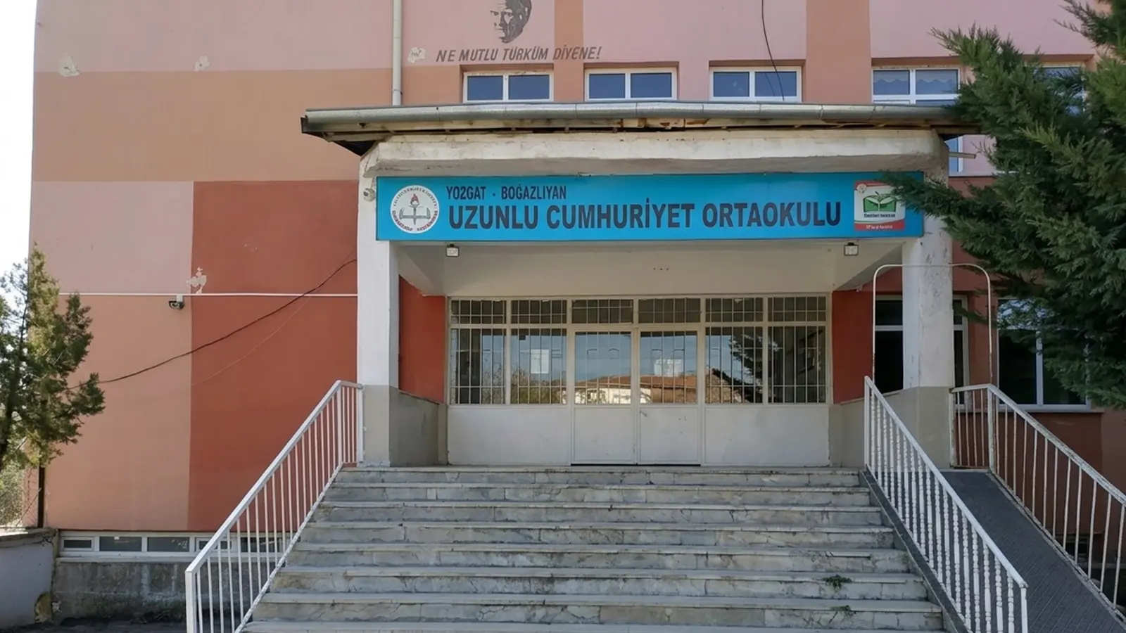 Kurum Kapak Görseli