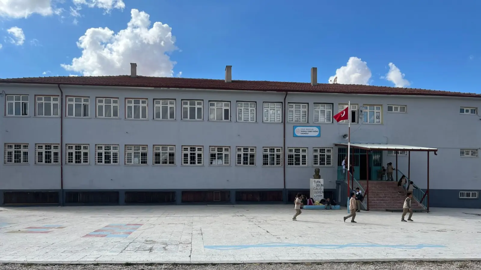 Kurum Kapak Görseli