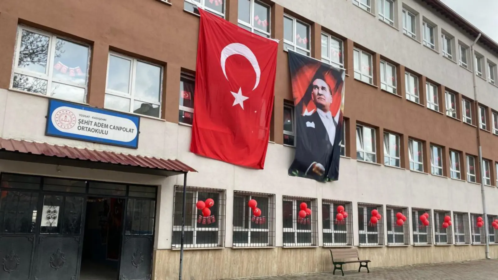 Kurum Kapak Görseli