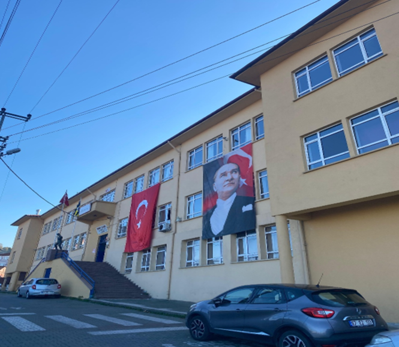 Kurum Kapak Görseli