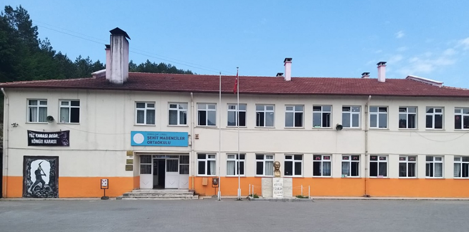 Kurum Kapak Görseli