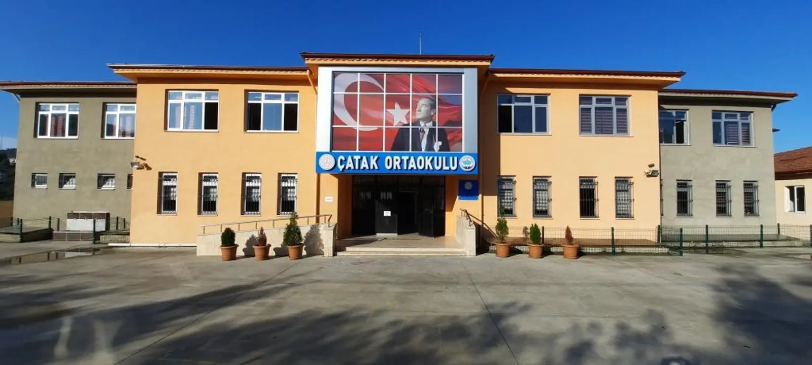 Kurum Kapak Görseli