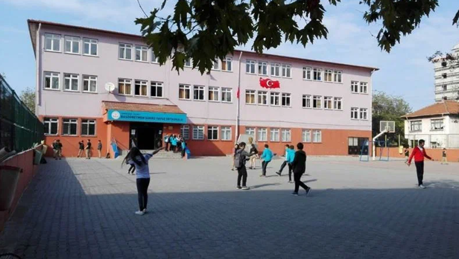 Kurum Kapak Görseli